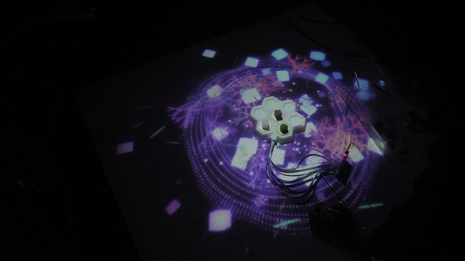 Visual patterns generated from physical node arrangement
